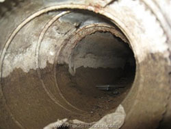 Air ducts under the concrete allow high humidity and poor indoor air quality