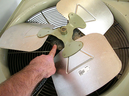 The air conditioner fan motor
